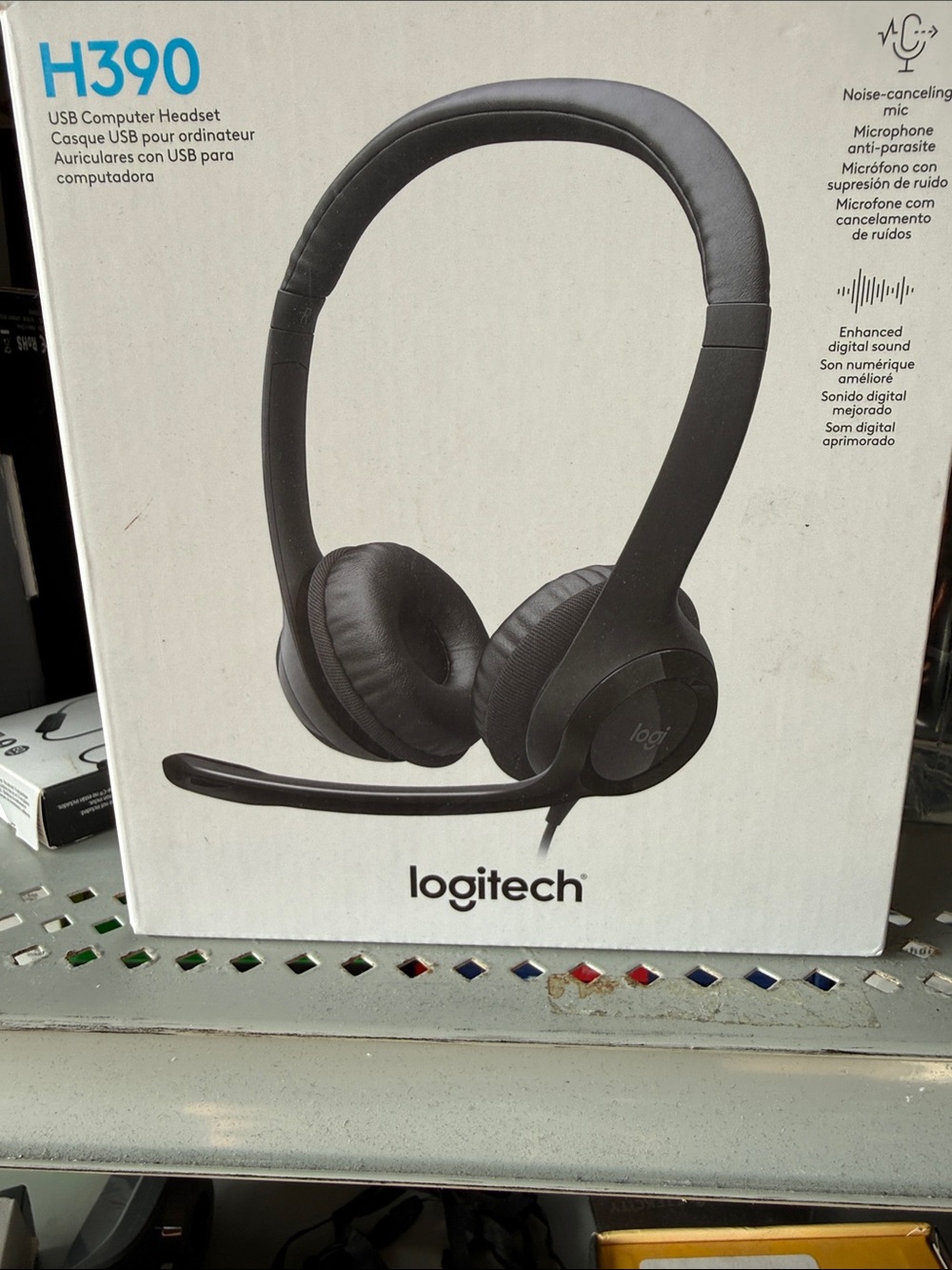 Logitech H390 USB Headset in Black